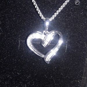 10Kt White Gold Heart